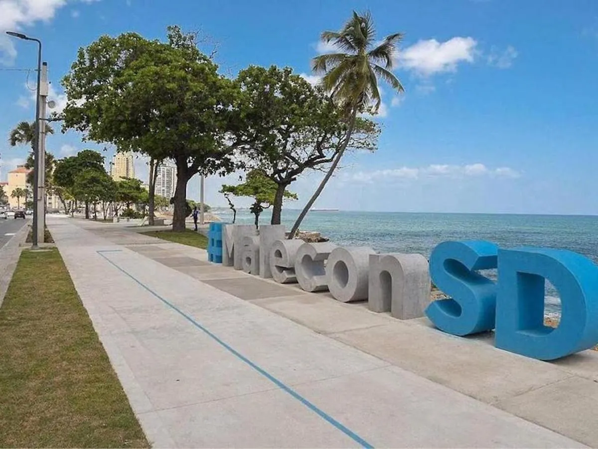 Room In Condo - Malecon Cozy Private Room 6 산토도밍고 게스트하우스